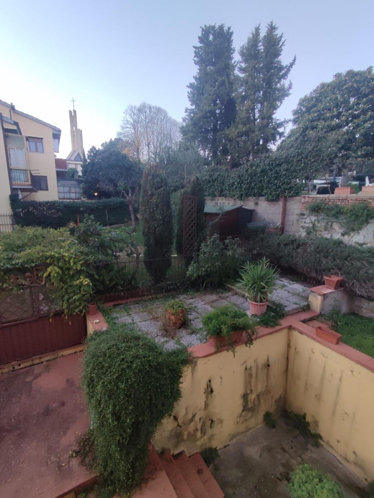 Casa De With Parking Near The Center Firenze