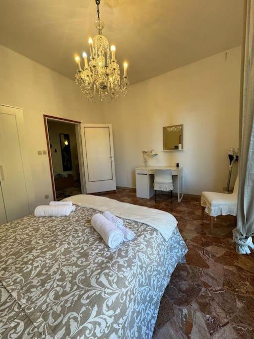 Casa De With Parking Near The Center Appartamento *